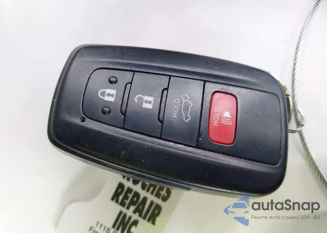 2019 Toyota Rav4 Xle from USA, damaged, VIN JTMRWRFV9KD029988